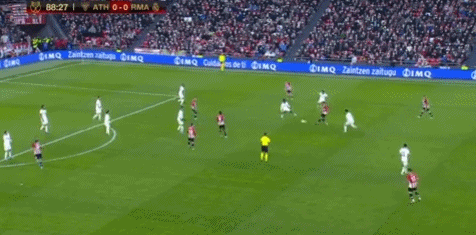 足球——世预赛：巴西胜哥伦比亚